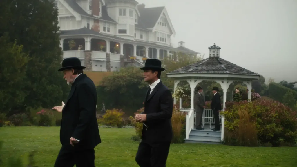 The Men Who Sold the World - Murdoch Mysteries Reviews by Murdoch's Hat