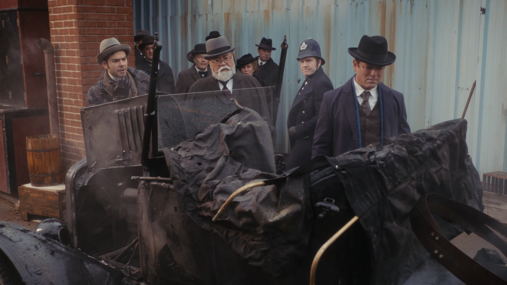 Hat of the Episode - The Face of Evil - Murdoch Mysteries Reviews by Murdoch's Hat